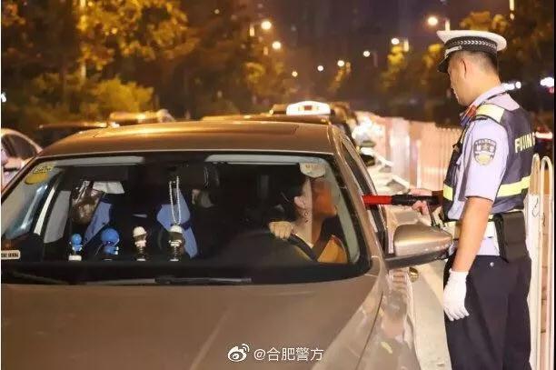 酒精測(cè)試儀多少算酒駕，呼氣酒精測(cè)試儀多少算酒駕